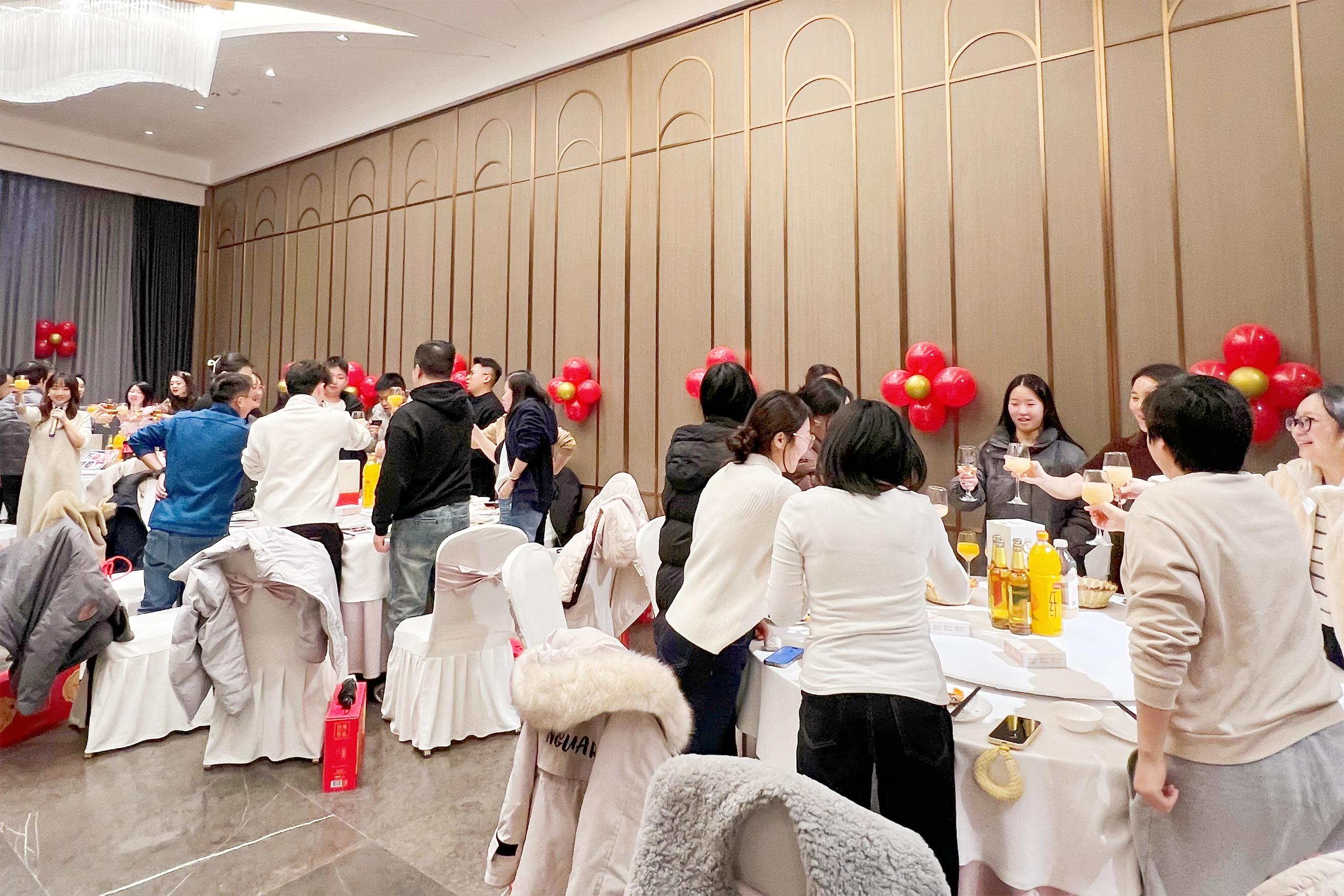 骏马腾飞,共启新程|四平软件 2026 新春年会圆满举行